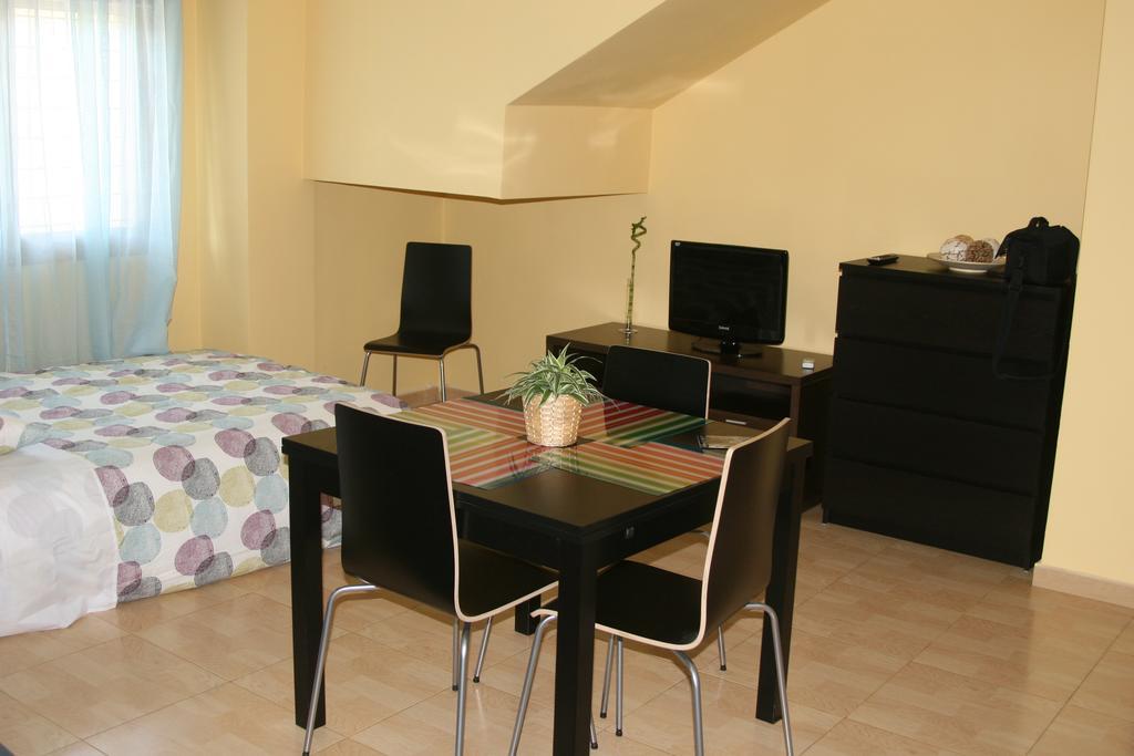 מאלגה Apartamento Domingo Lozano מראה חיצוני תמונה