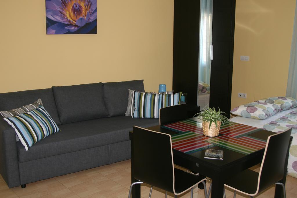 מאלגה Apartamento Domingo Lozano מראה חיצוני תמונה