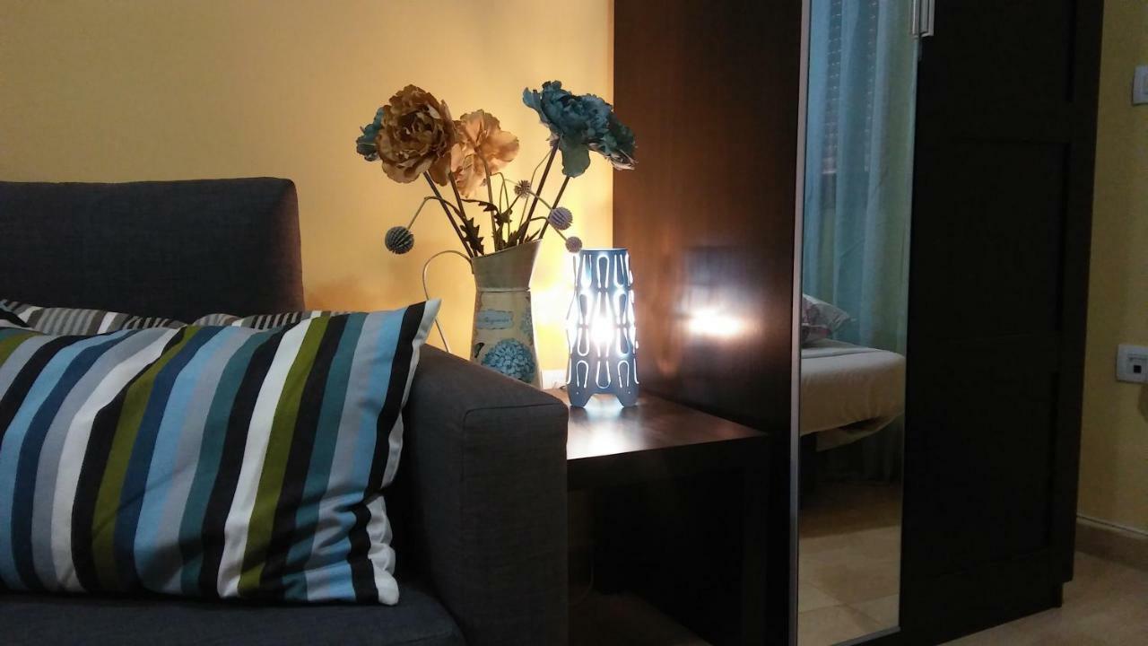 מאלגה Apartamento Domingo Lozano מראה חיצוני תמונה