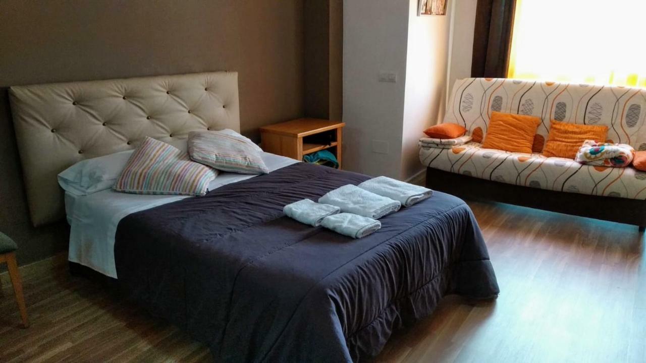 מאלגה Apartamento Domingo Lozano מראה חיצוני תמונה
