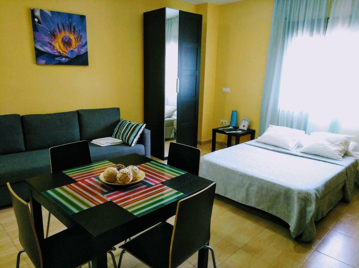 מאלגה Apartamento Domingo Lozano מראה חיצוני תמונה