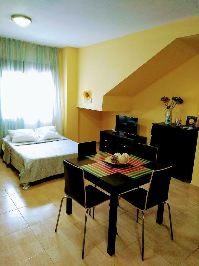 מאלגה Apartamento Domingo Lozano מראה חיצוני תמונה