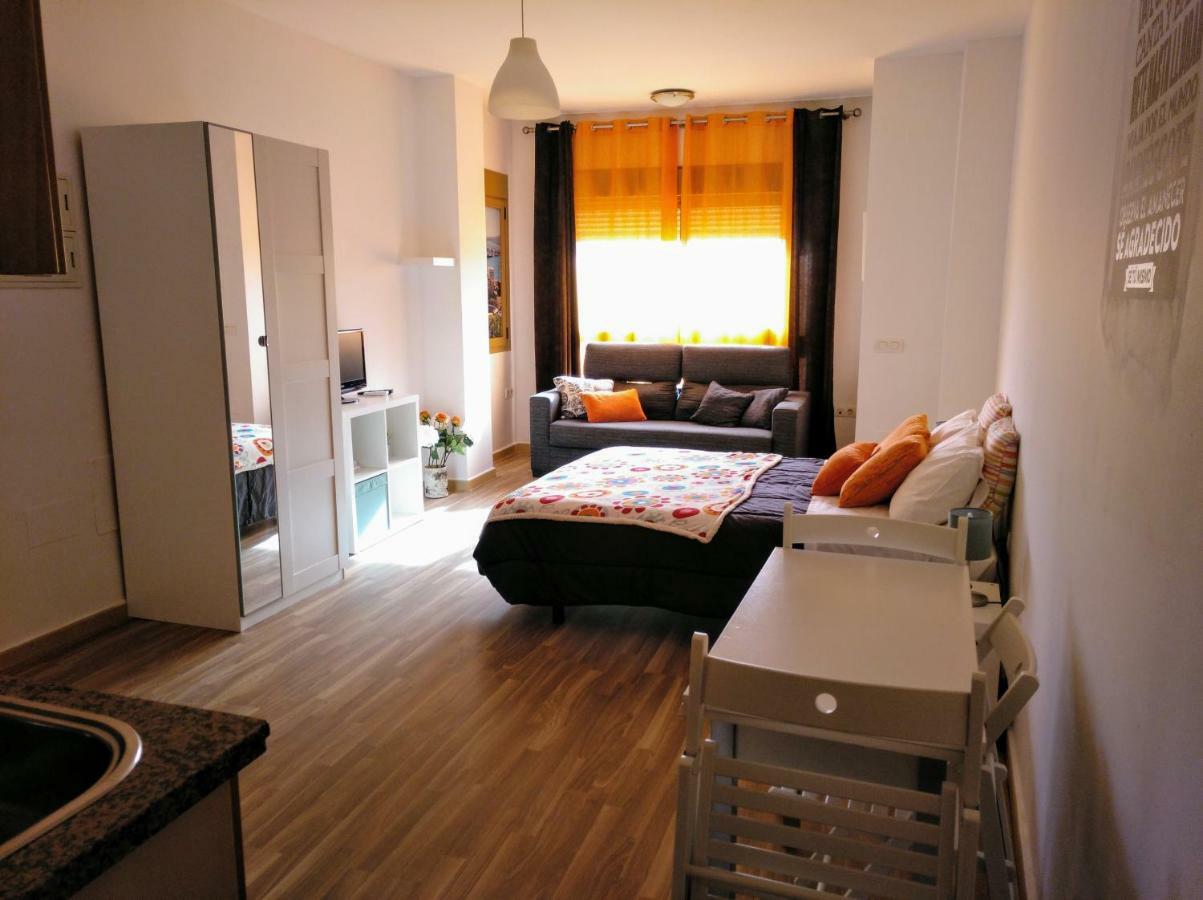 מאלגה Apartamento Domingo Lozano מראה חיצוני תמונה