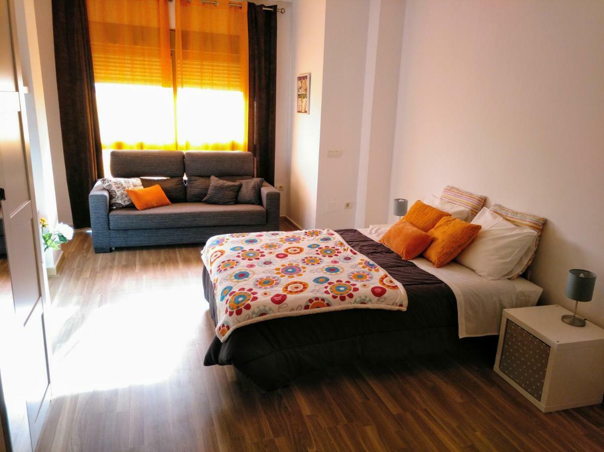מאלגה Apartamento Domingo Lozano מראה חיצוני תמונה